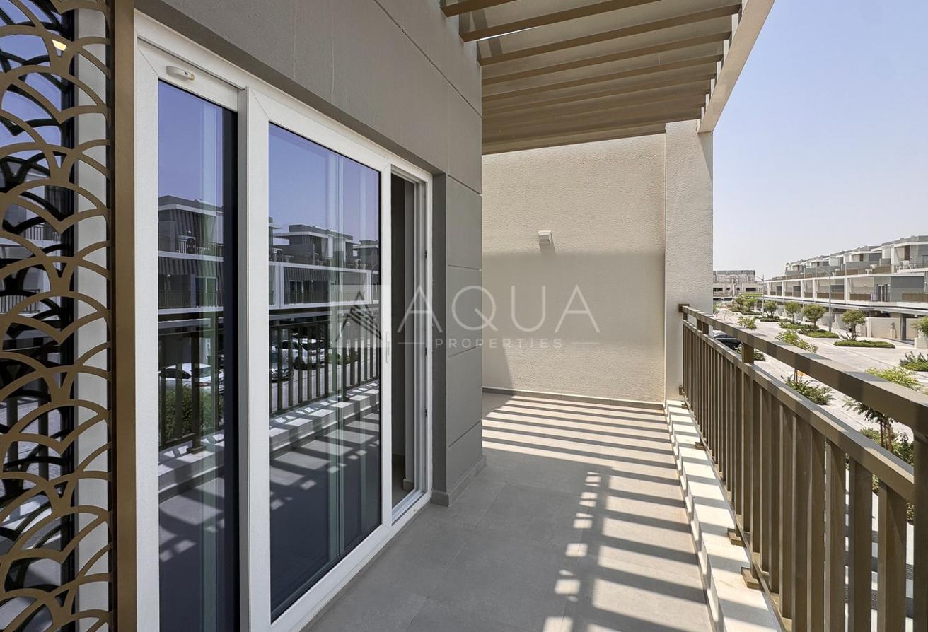 Brand New | Landscaped Garden | Closed Kitchen photo 12
