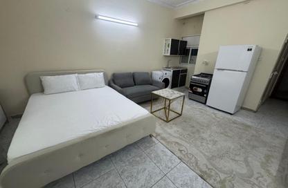 Apartment - Studio - 1 for rent in Al Nabaa Building - Al Naba'ah - Al Sharq - Sharjah Apartment - Studio - 1 for rent in Al Nabaa Building - Al Naba'ah - Al Sharq - Sharjah