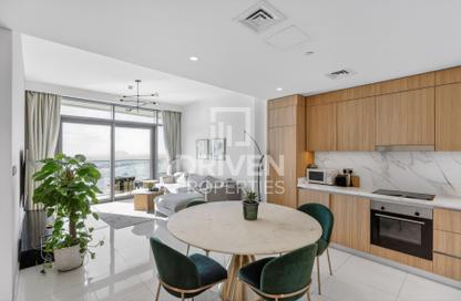 Apartment - 2 Bedrooms - 2 Bathrooms for rent in Beach Vista Tower 2 - Beach Vista - Emaar Beachfront - Dubai Harbour - Dubai
