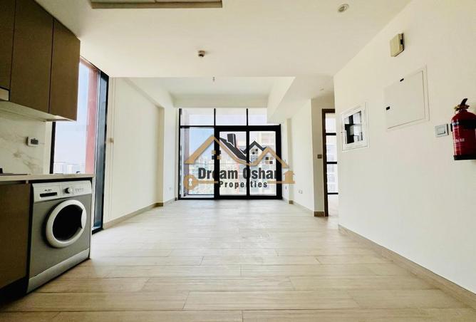 127020698 - Property Image 2