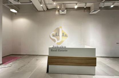 Retail - Studio for rent in Emerald Oud Metha - Oud Metha - Bur Dubai - Dubai
