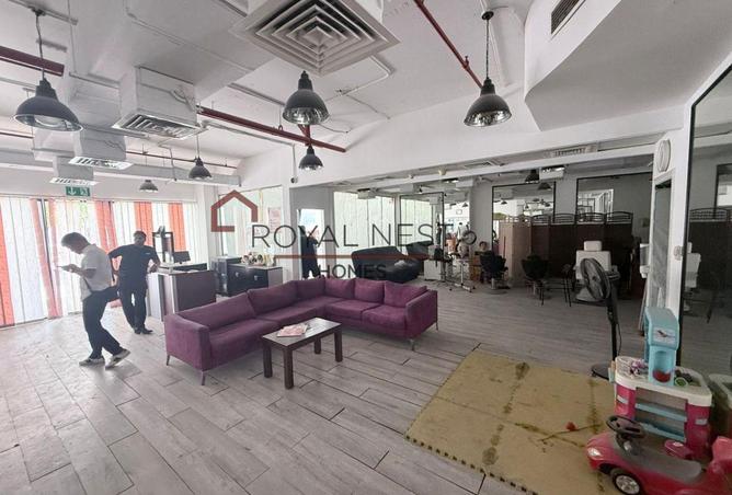 75015443 - Property Image 3