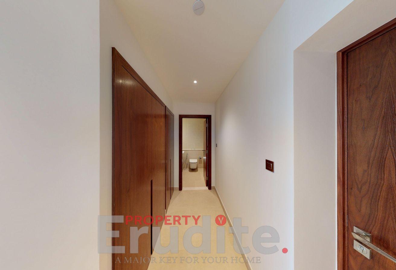 High Floor | Scenic Golf Course Views | Luxury 1BR photo 4