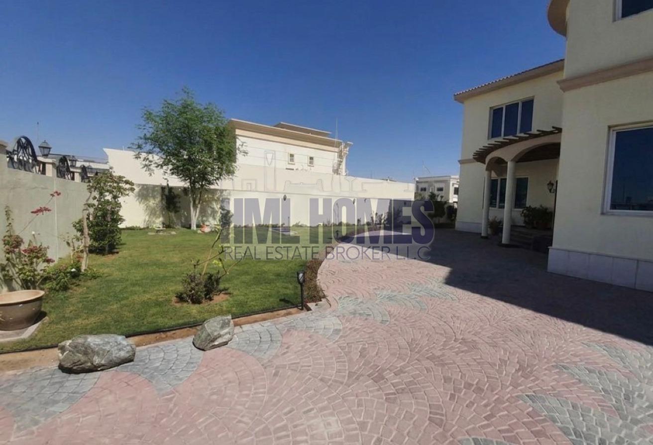 Huge Layout | Standalone Villa | Private Pool photo 14