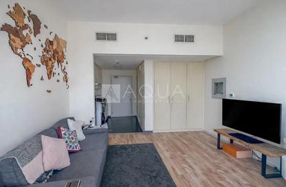 Apartment - Studio - 1 Bathroom for sale in Golf Horizon A - Golf Horizon - Golf Town - DAMAC Hills - Dubai