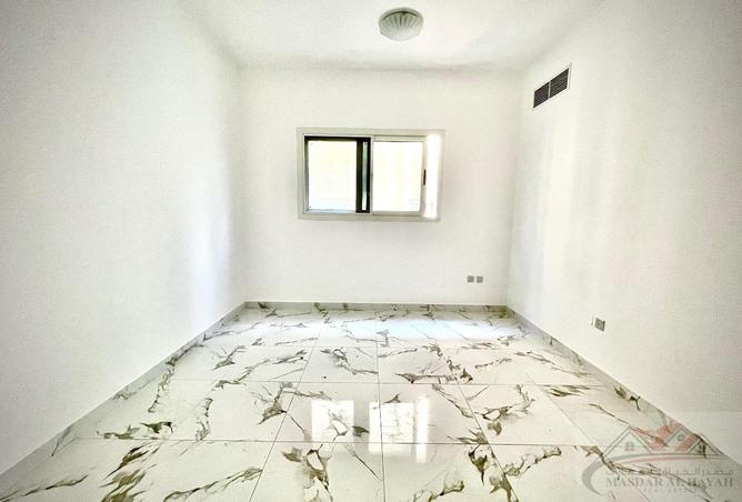 142368015 - Property Image 3
