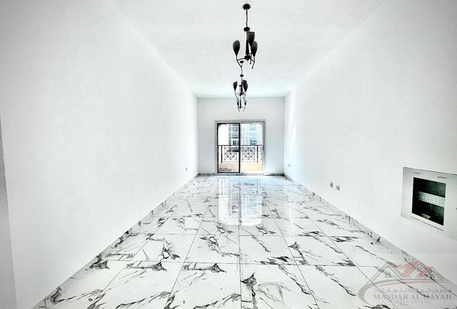 142368015 - Property Image 2