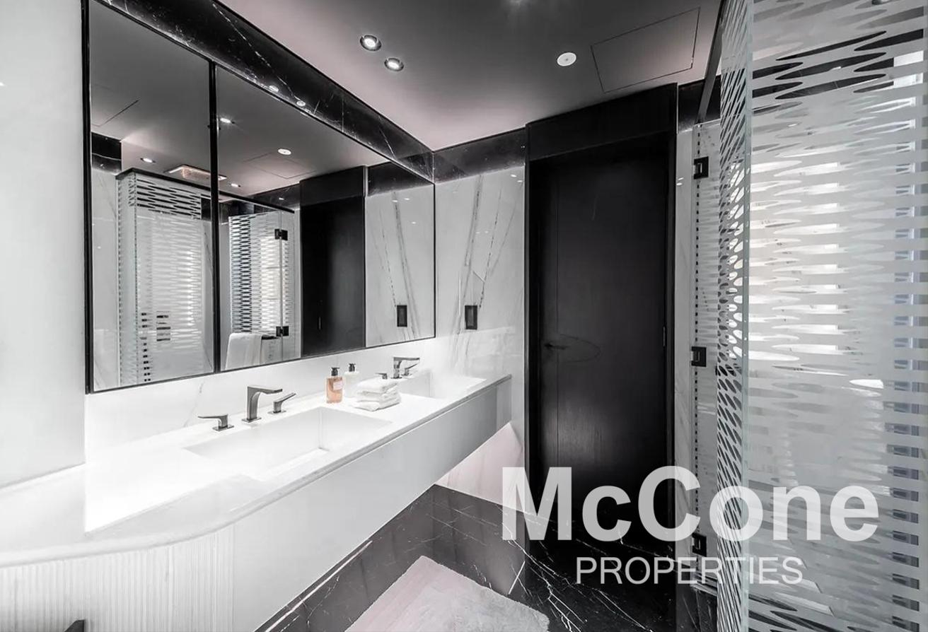 Spacious | 12 Cheques | Pagani Design | Corner photo 15