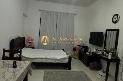 شقة - 1 حمام للبيع في مساكن النخبة رقم 6 - مساكن النخبة الرياضية - مدينة دبي الرياضية - دبي