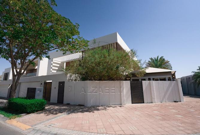 118144411 - Property Main Image