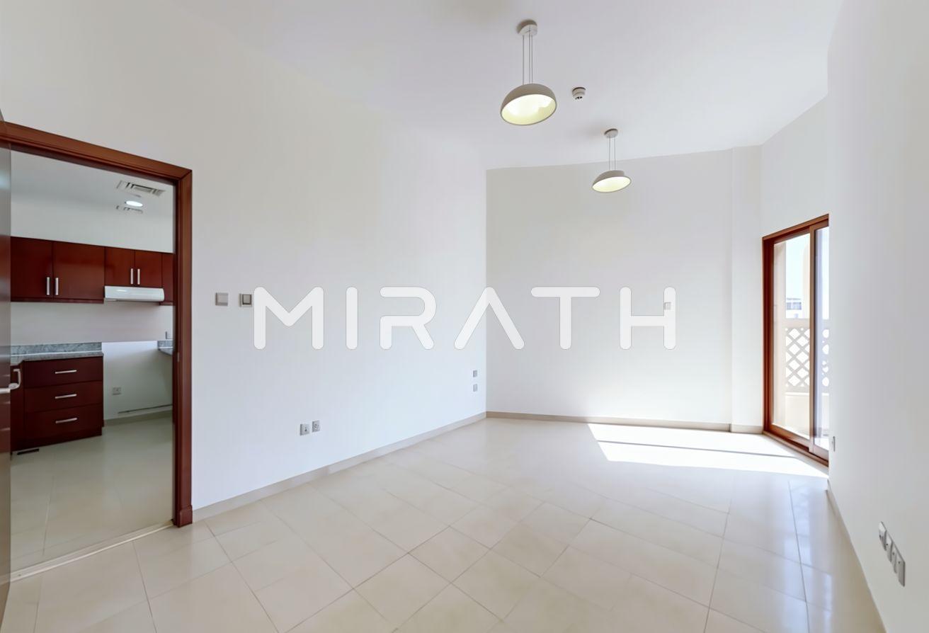 Specious Apartment | Near Kite Beach | Prime Area photo 4