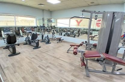 Apartment - 2 Bedrooms - 2 Bathrooms for rent in Sharjah 555 Tower - Al Khan Corniche - Al Khan - Sharjah