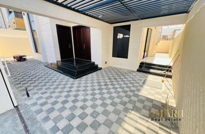 Villa - 5 Bedrooms - 7 Bathrooms for sale in Al Yasmeen 1 - Al Yasmeen - Ajman