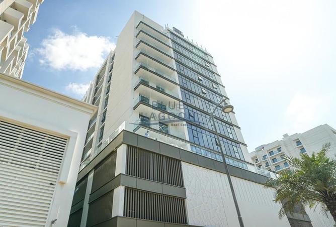 104122211 - Property Image 2