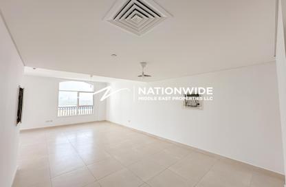 Apartment - 3 Bedrooms - 4 Bathrooms for rent in Ansam 2 - Ansam - Yas Island - Abu Dhabi
