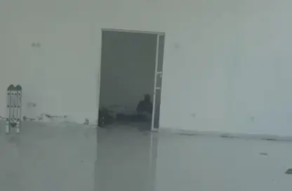 متجر - استوديو للايجار في المنطقة الصناعية بالشارقة - الشارقة