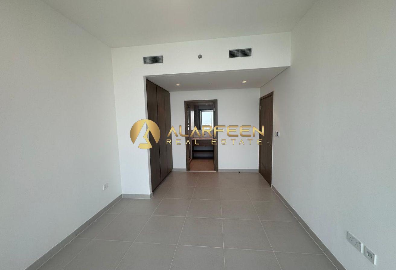 Luxury Tower | 3BR | Massive Layout | Call Now photo 16