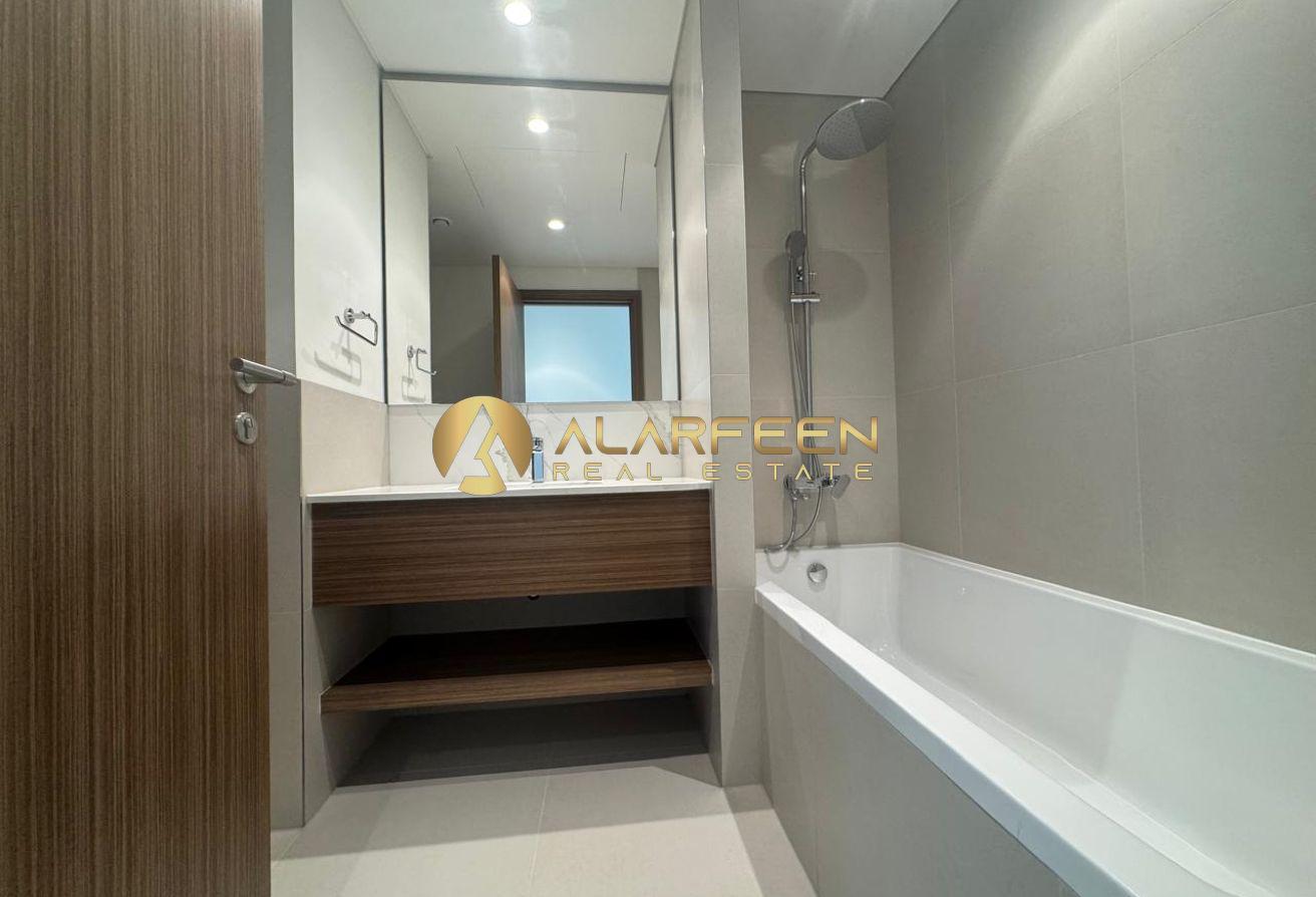Luxury Tower | 3BR | Massive Layout | Call Now photo 14