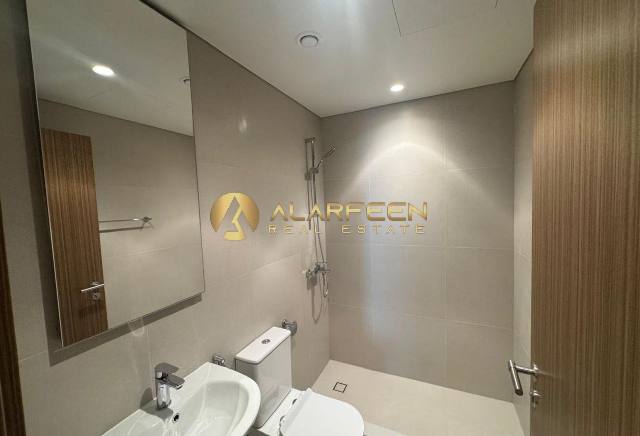 Luxury Tower | 3BR | Massive Layout | Call Now photo 8