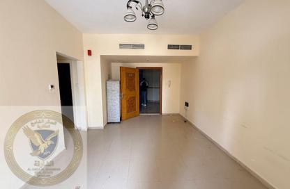 Apartment - 1 Bedroom - 1 Bathroom for rent in Al Khan 9 building - Al Khan - Sharjah Apartment - 1 Bedroom - 1 Bathroom for rent in Al Khan 9 building - Al Khan - Sharjah