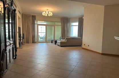 Apartment - 3 - 4 for rent in Al Sarrood - Shoreline Apartments - Palm Jumeirah - Dubai