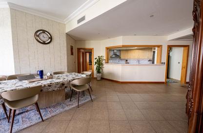 Apartment - 3 - 4 for rent in Al Sarrood - Shoreline Apartments - Palm Jumeirah - Dubai