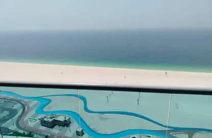 Apartment - 2 Bedrooms - 2 Bathrooms for rent in Ajman Corniche Residences - Ajman Corniche Road - Ajman
