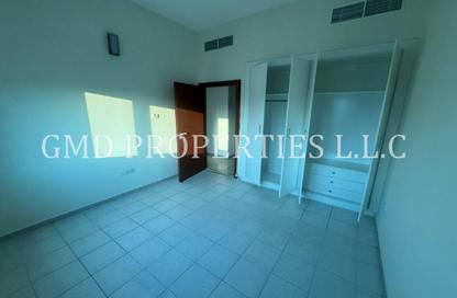 Apartment - 1 - 2 for rent in Mankhool Building - Al Mankhool - Bur Dubai - Dubai