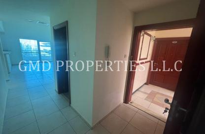 Apartment - 1 - 2 for rent in Mankhool Building - Al Mankhool - Bur Dubai - Dubai