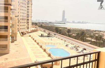 Apartment - 2 Bedrooms - 3 Bathrooms for sale in Royal Breeze 5 - Royal Breeze - Al Hamra Village - Ras Al Khaimah