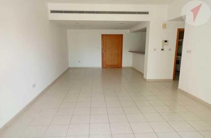 Apartment - 1 Bedroom - 1 Bathroom for rent in Al Arta 4 - Al Arta - Greens - Dubai Apartment - 1 Bedroom - 1 Bathroom for rent in Al Arta 4 - Al Arta - Greens - Dubai
