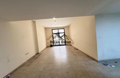 Apartment - 3 - 4 for rent in Silicon Gates 1 - Silicon Gates - Dubai Silicon Oasis - Dubai