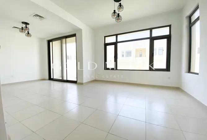 152825756 - Property Image 2