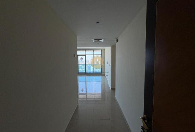 77371947 - صورة العقار 3