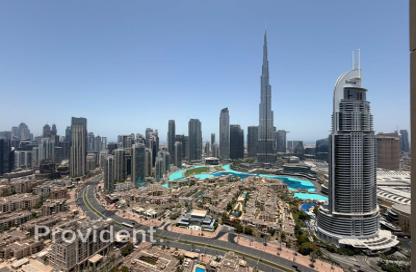 Apartment - 3 Bedrooms - 3 Bathrooms for rent in Downtown Dubai - Dubai