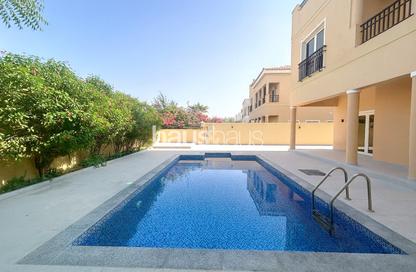 Villa - 5 - 5 for rent in The Centro - The Villa - Dubai