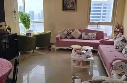 Apartment - 1 Bedroom - 2 Bathrooms for sale in Al Khan Lagoon Tower - Al Khan Lagoon - Al Khan - Sharjah