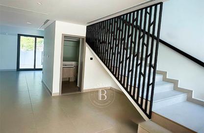 Townhouse - 3 - 4 for rent in Aura Gardens - Tilal Al Ghaf - Dubai