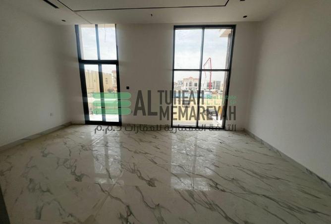 83227770 - Property Image 2