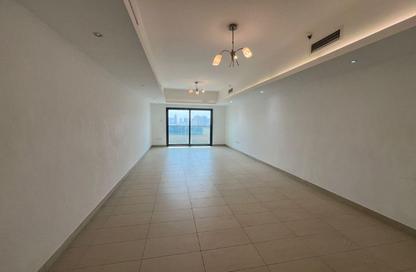 Apartment - 3 Bedrooms - 4 Bathrooms for rent in Al Khan Corniche - Al Khan - Sharjah