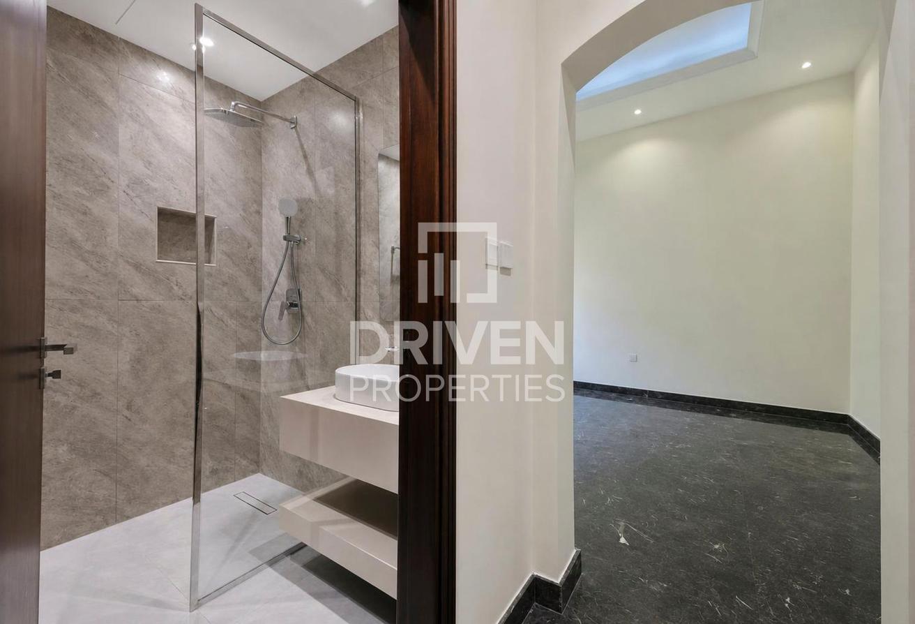 Fully Upgraded Villa | Private Pool | Huge Plot photo 20