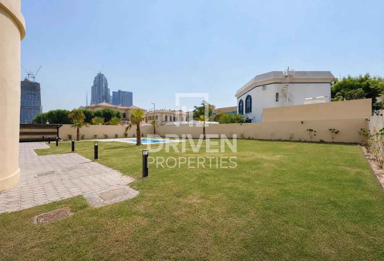 Fully Upgraded Villa | Private Pool | Huge Plot photo 25