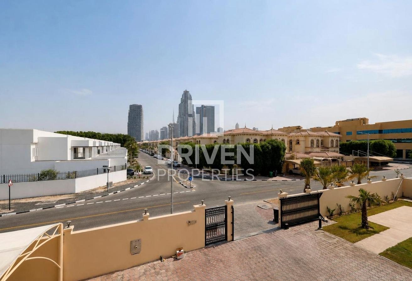 Fully Upgraded Villa | Private Pool | Huge Plot photo 26