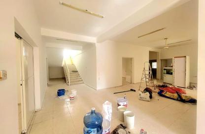 Villa - 5 Bedrooms - 5 Bathrooms for rent in Al Sabkha - Al Riqqa - Sharjah