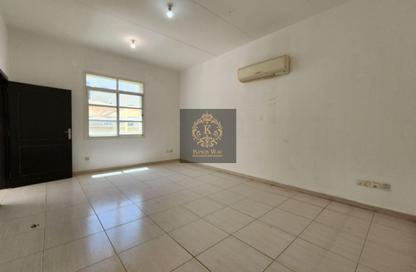 Apartment - 3 Bedrooms - 3 Bathrooms for rent in Mohamed Bin Zayed City - Abu Dhabi