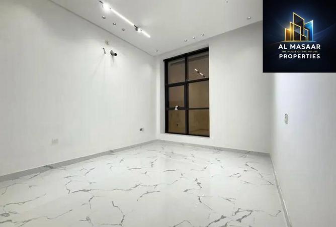 2PARKJf6Nbk - Property Image 2