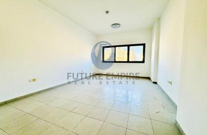 Apartment - 1 - 2 for rent in Al Waleed 5 Building - Al Karama - Bur Dubai - Dubai