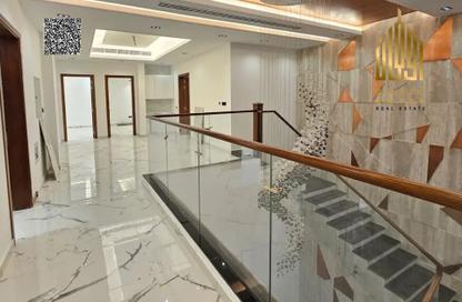 Villa - 5 Bedrooms - 7 Bathrooms for sale in Al Mowaihat 1 - Al Mowaihat - Ajman