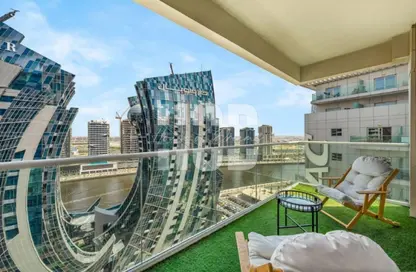 Apartment - 1 Bedroom - 1 Bathroom for sale in Vera Residences - Business Bay - Dubai
