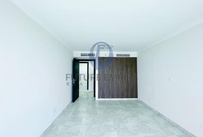 104669178 - Property Image 3